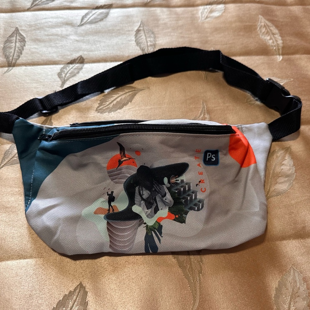 Graphic Waist‎ Bag/Fanny Pack - Black and Gray